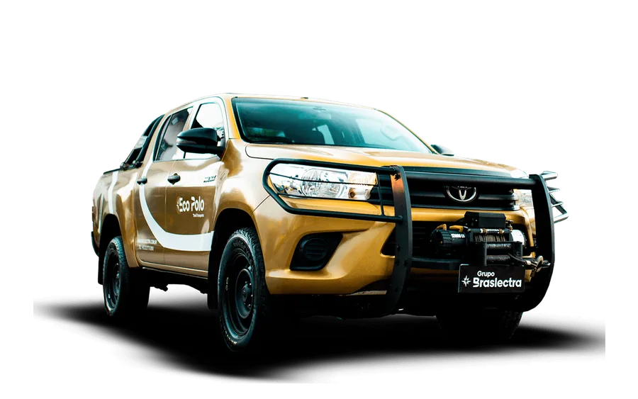 Hilux de carga da frota Grupo Braslectra